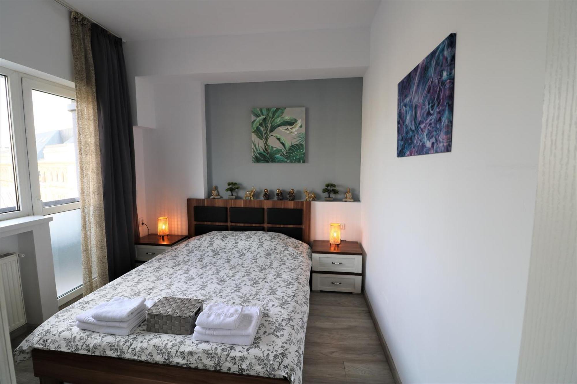 Cozy Deluxe Apartment - Old Town - Free Minibar บูคาเรสต์ ภายนอก รูปภาพ