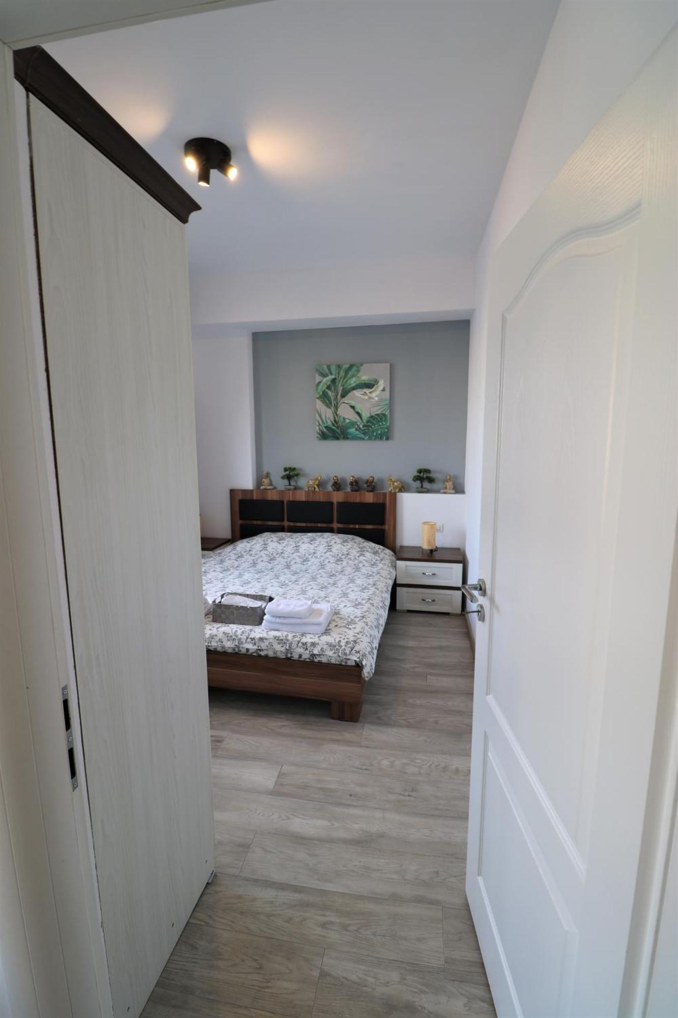 Cozy Deluxe Apartment - Old Town - Free Minibar บูคาเรสต์ ภายนอก รูปภาพ
