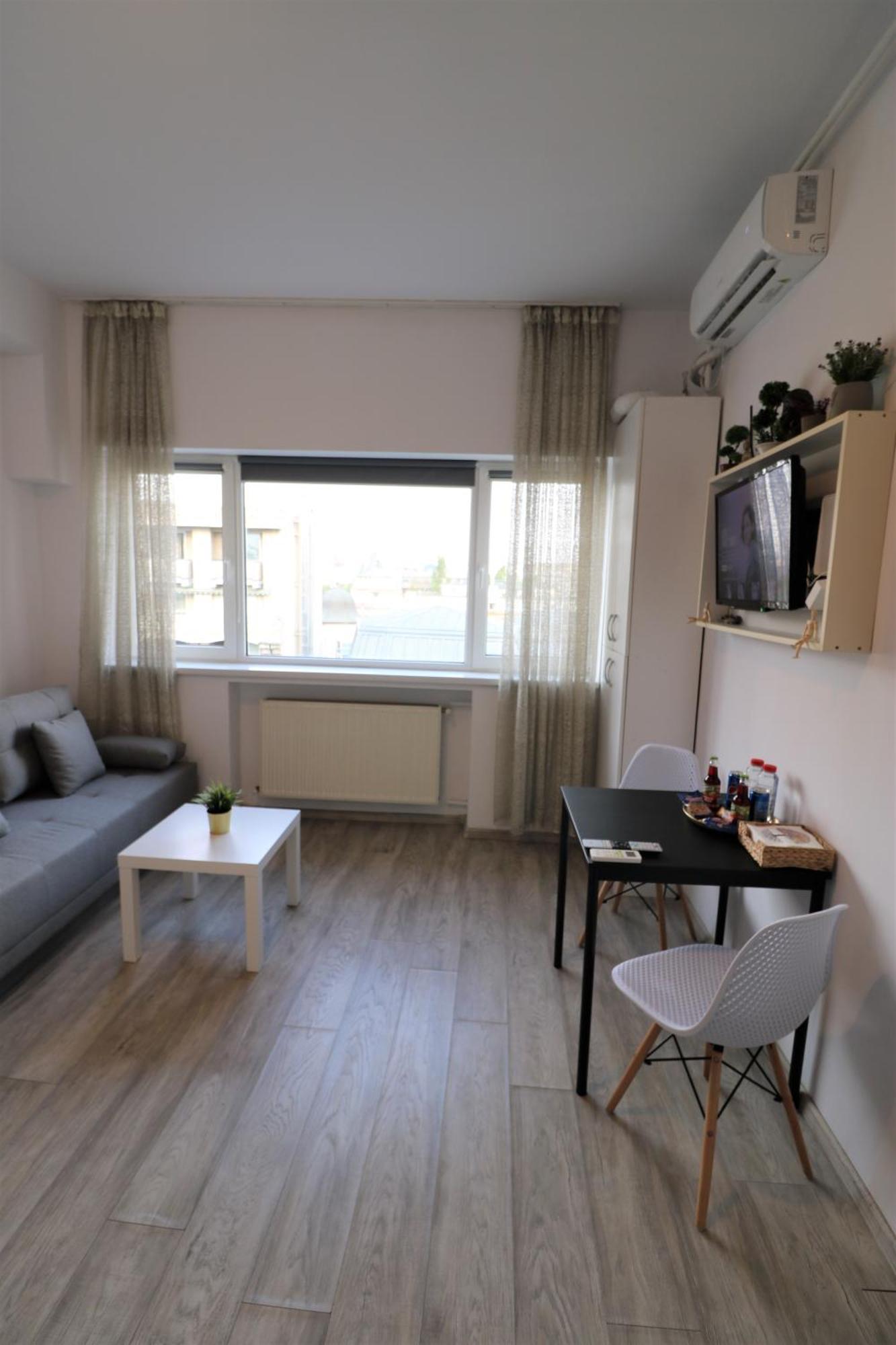 Cozy Deluxe Apartment - Old Town - Free Minibar บูคาเรสต์ ภายนอก รูปภาพ